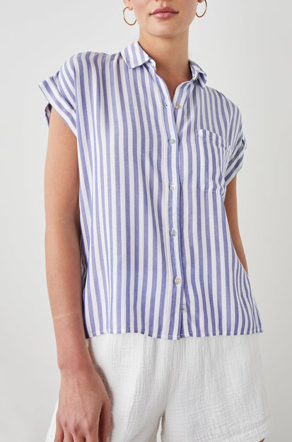 WHITNEY SHIRT BLUE WHITE STRIPE - FRONT UNTUCKED