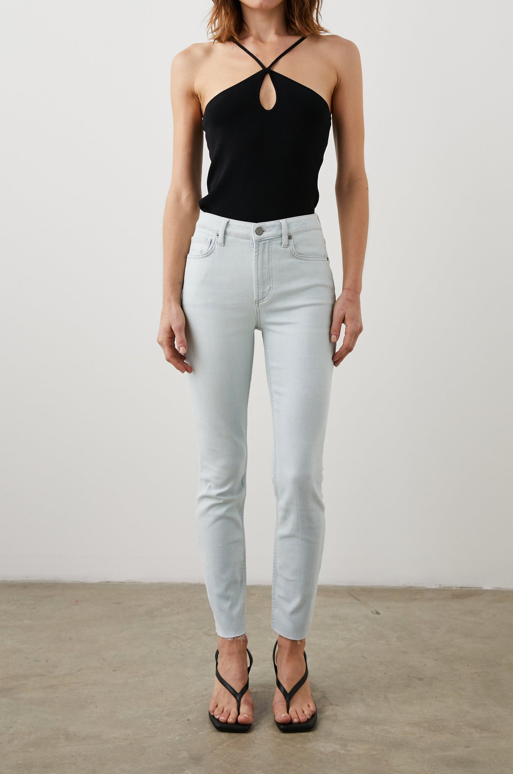 ZADIE TOP BLACK - FRONT FULL BODY