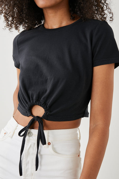 ZENA T-SHIRT BLACK - DETAIL