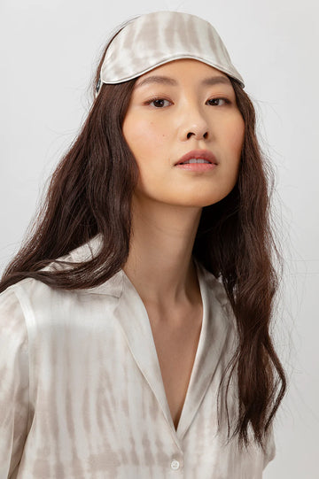 eyemask sand tide -front on head